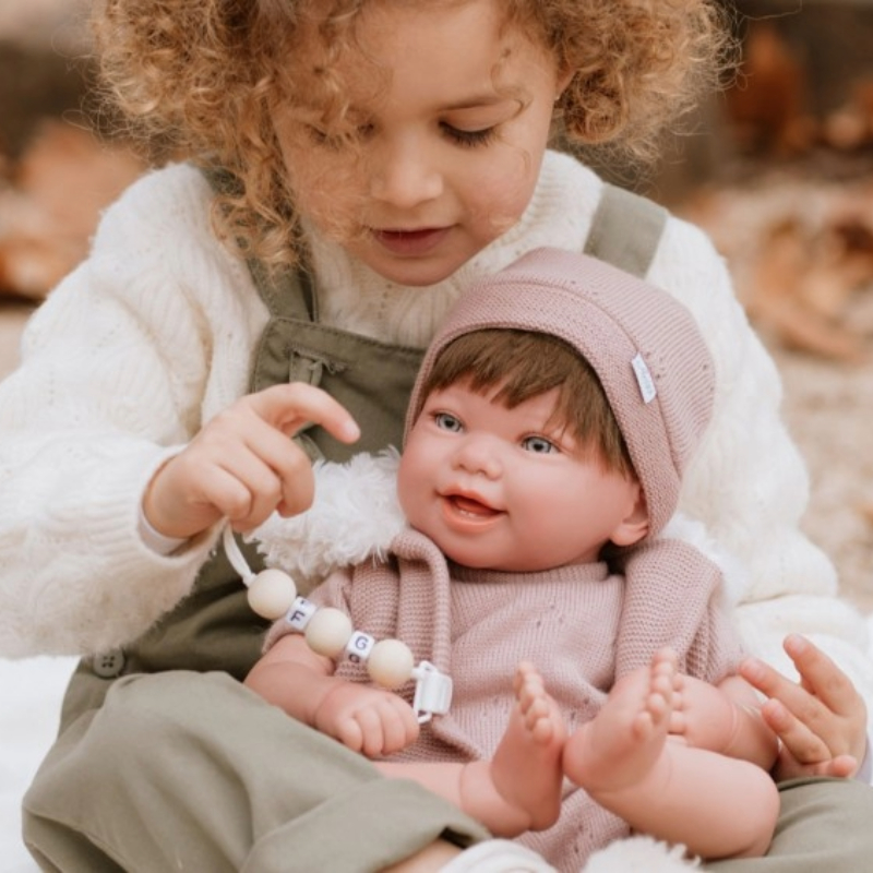 usmihnata-kukla-bebe-himena-v-rozovo-i-chanta-za-nosene-45-sm-427510607